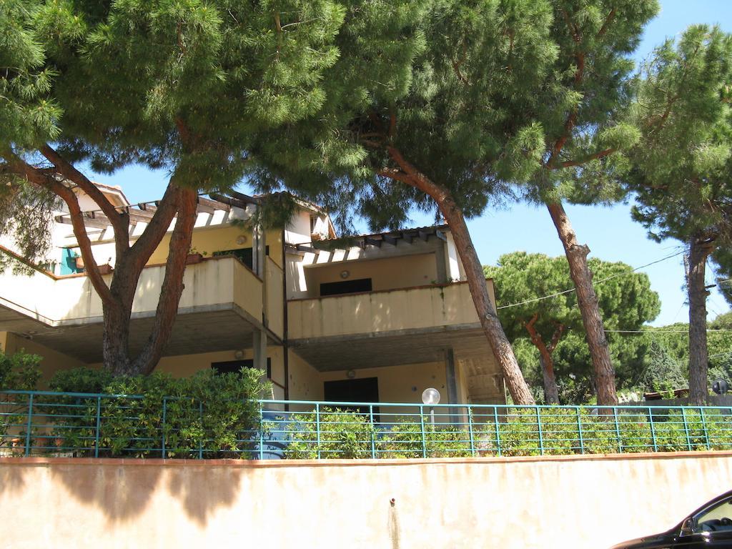 Gli Oleandri Apartment Каполивери Стая снимка